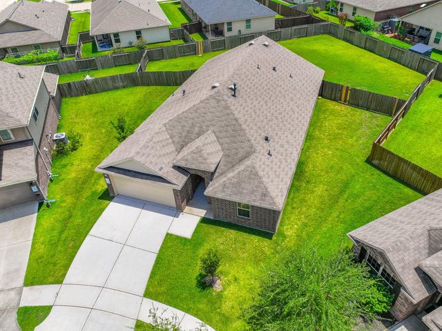 9903 Little Walnut Lane, Tomball, TX 77375
