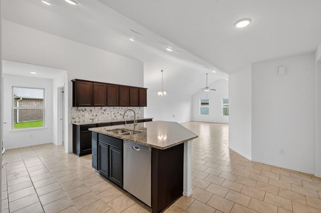 9903 Little Walnut Lane, Tomball, TX 77375