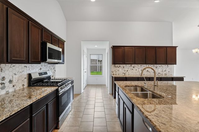9903 Little Walnut Lane, Tomball, TX 77375