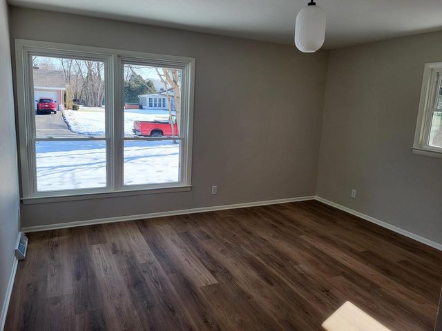 2465 Lionel COURT, Brookfield, WI 53045