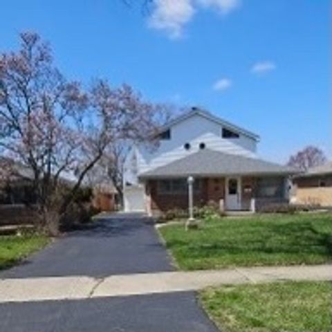 928 S Hillcrest Avenue, Elmhurst, IL 60126