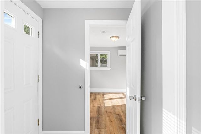 4 Howland Terrace, Worcester, MA 01602