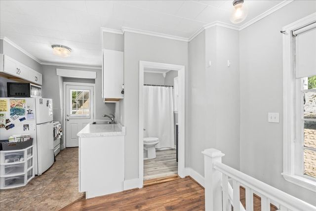 4 Howland Terrace, Worcester, MA 01602