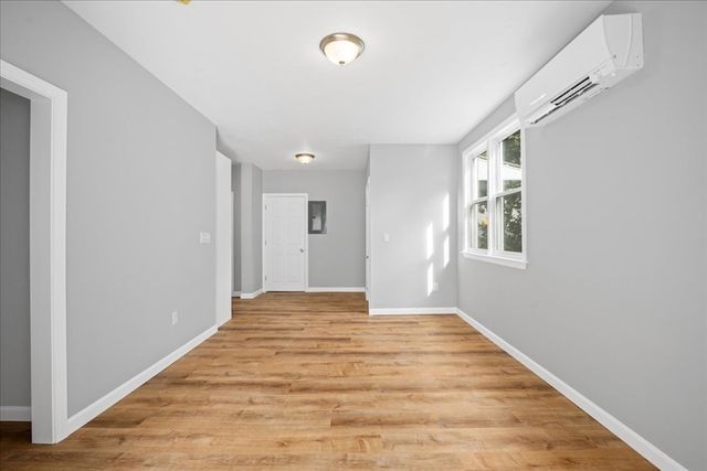 4 Howland Terrace, Worcester, MA 01602