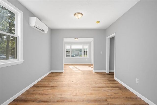 4 Howland Terrace, Worcester, MA 01602