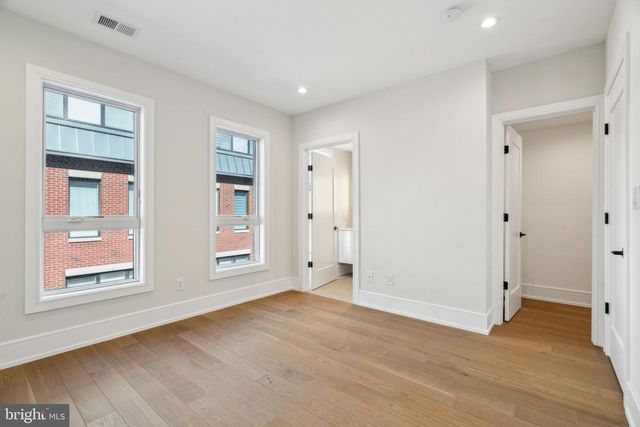 2006 RENAISSANCE WALK, Philadelphia, PA 19145