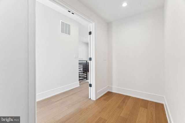 2006 RENAISSANCE WALK, Philadelphia, PA 19145