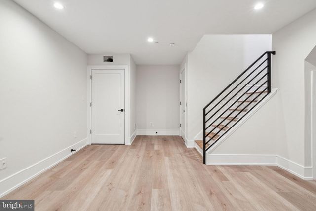 2006 RENAISSANCE WALK, Philadelphia, PA 19145