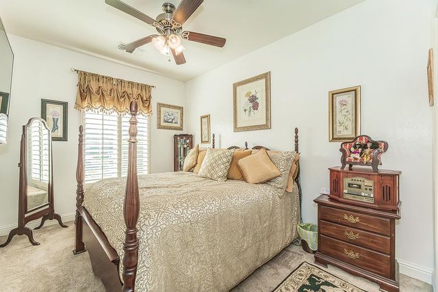 5869 E Mono Street, Fresno, CA 93727