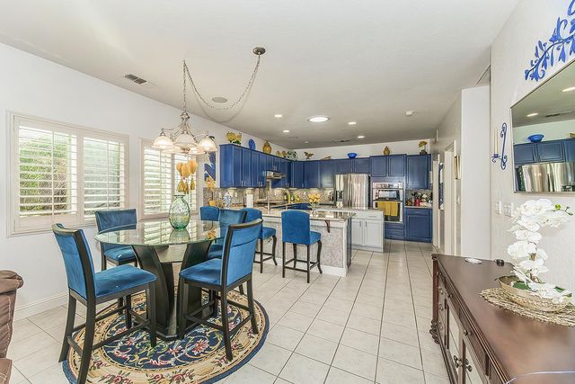 5869 E Mono Street, Fresno, CA 93727