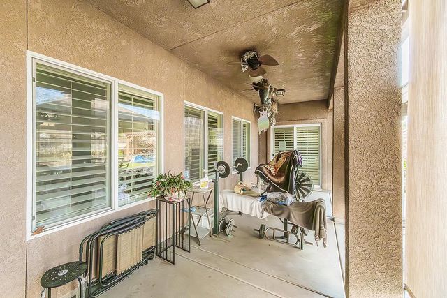 5869 E Mono Street, Fresno, CA 93727