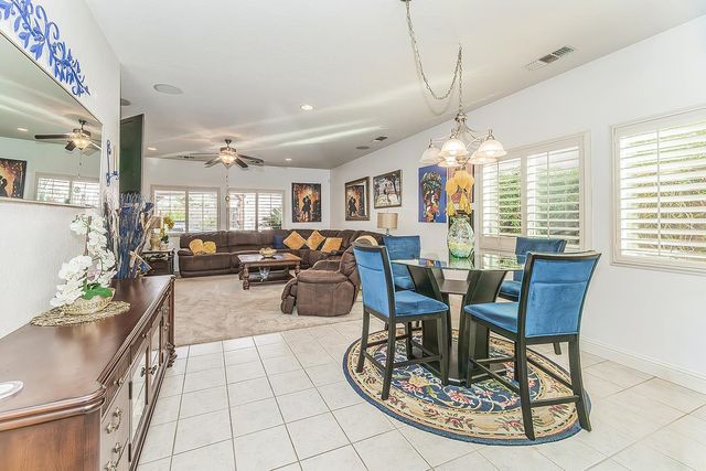 5869 E Mono Street, Fresno, CA 93727