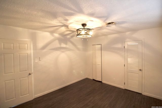 1203 Yosemite, Beeville, TX 78102