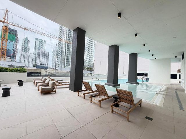 225 N Miami Avenue 3502, Miami, FL 33128