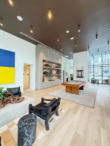 225 N Miami Avenue 3502, Miami, FL 33128