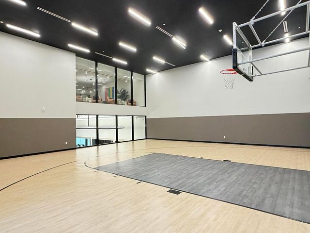 225 N Miami Avenue 3502, Miami, FL 33128