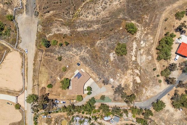 9231 Gawn Trl, Moreno Valley, CA 92557