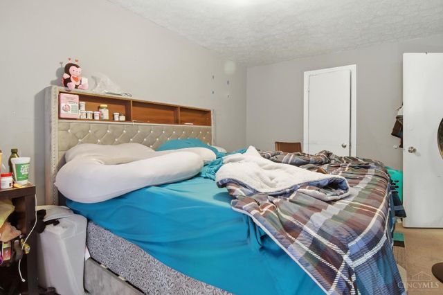 2525 Flanigan Court, Cincinnati, OH 45239