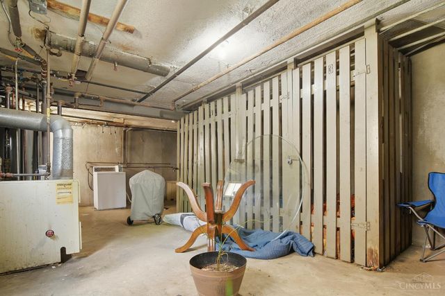 2525 Flanigan Court, Cincinnati, OH 45239