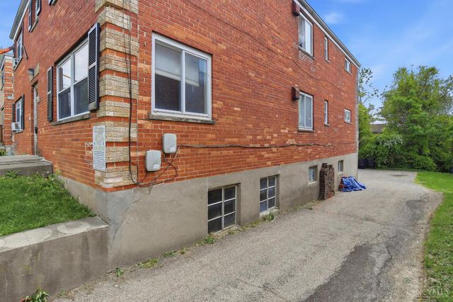 2525 Flanigan Court, Cincinnati, OH 45239