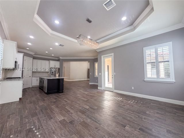 7990 NW 112th Ter, Parkland, FL 33076