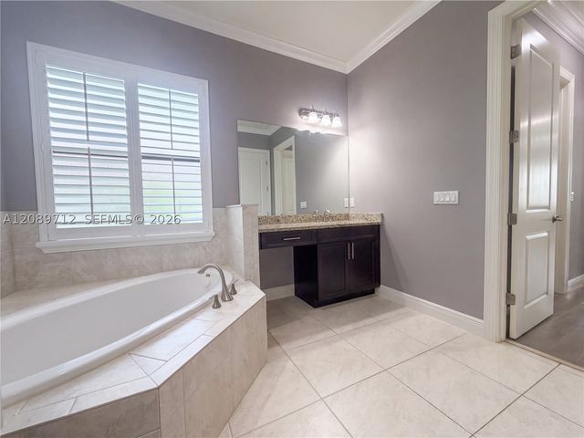 7990 NW 112th Ter, Parkland, FL 33076
