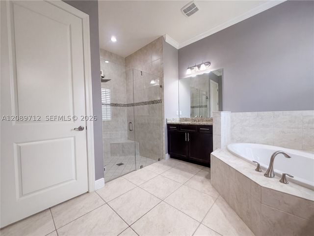 7990 NW 112th Ter, Parkland, FL 33076