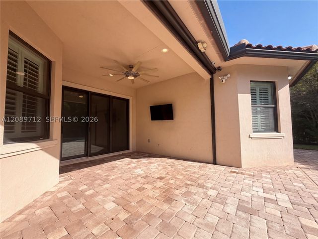7990 NW 112th Ter, Parkland, FL 33076