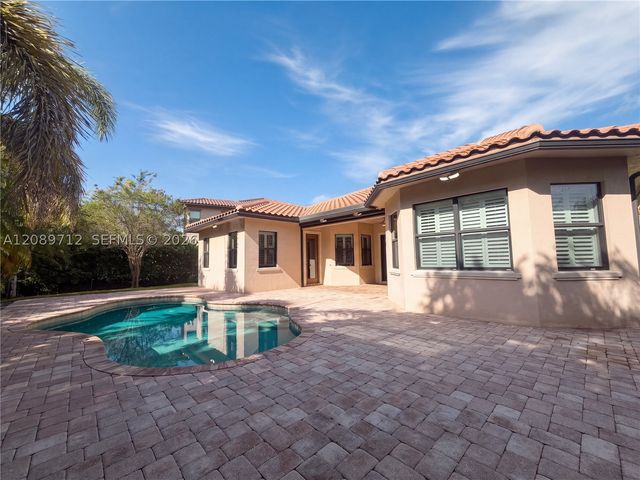 7990 NW 112th Ter, Parkland, FL 33076