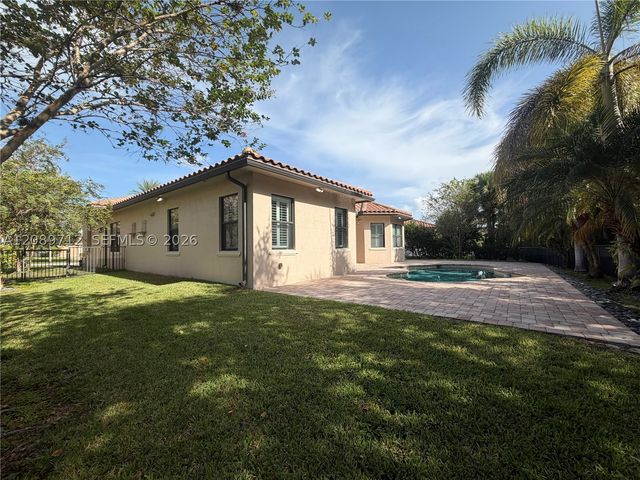 7990 NW 112th Ter, Parkland, FL 33076