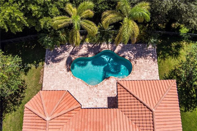 7990 NW 112th Ter, Parkland, FL 33076