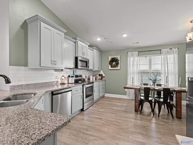 14275 Wildflower Drive, Harvest, AL 35749
