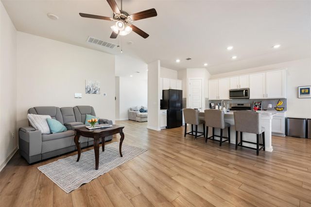 405 Mountain Sky BND, Leander, TX 78641