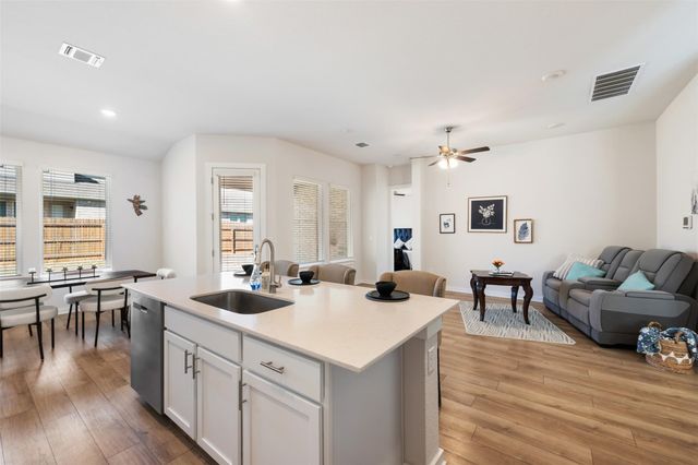 405 Mountain Sky BND, Leander, TX 78641