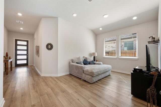 405 Mountain Sky BND, Leander, TX 78641