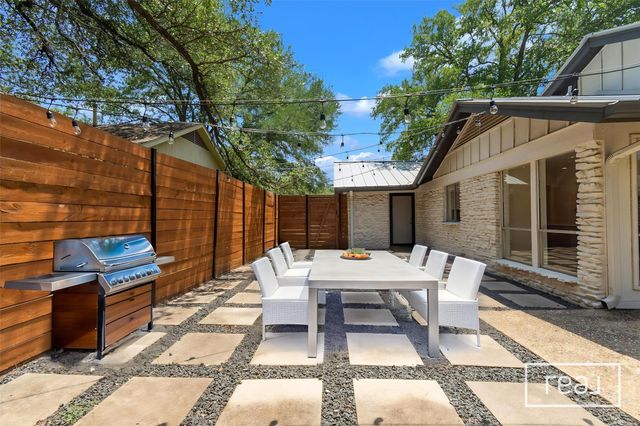 3808 Oak Creek DR, Austin, TX 78727