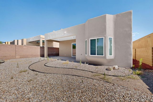 10009 Irbid Road NE, Albuquerque, NM 87122