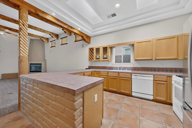 10009 Irbid Road NE, Albuquerque, NM 87122