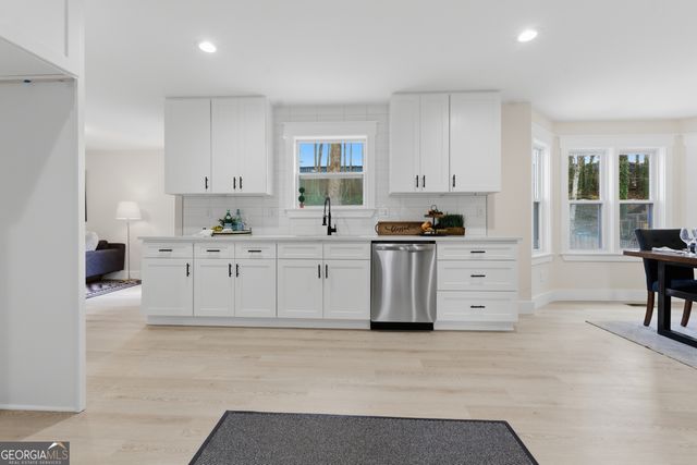 1931 Oak Branch Way, Stone Mountain, GA 30087