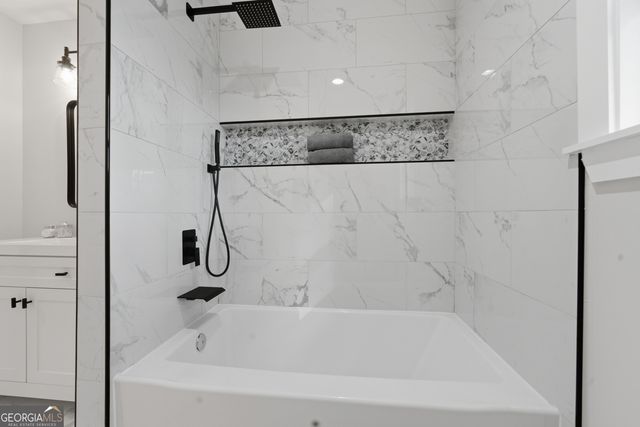 1931 Oak Branch Way, Stone Mountain, GA 30087