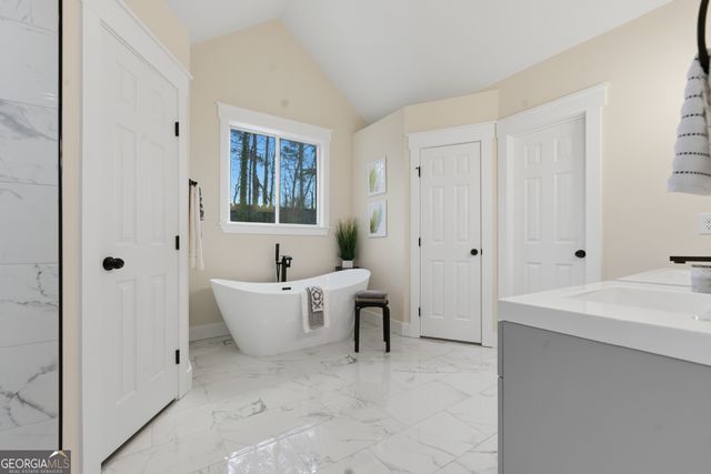 1931 Oak Branch Way, Stone Mountain, GA 30087