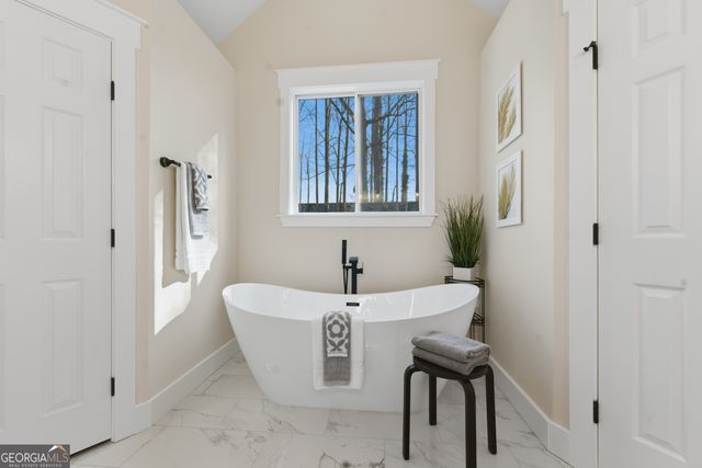 1931 Oak Branch Way, Stone Mountain, GA 30087