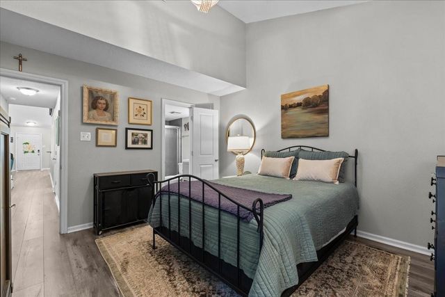 59 Hideaway Drive, Friendswood, TX 77546