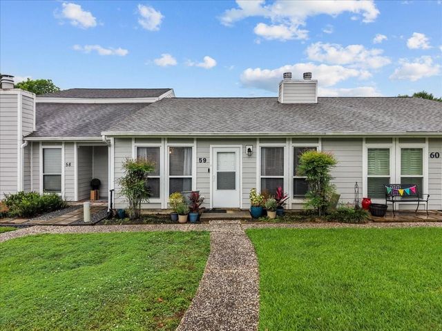59 Hideaway Drive, Friendswood, TX 77546