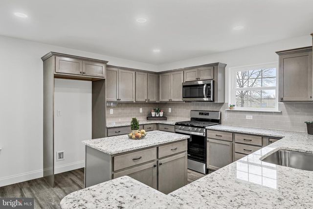 02 GARDENIA LANE, Lebanon, PA 17042