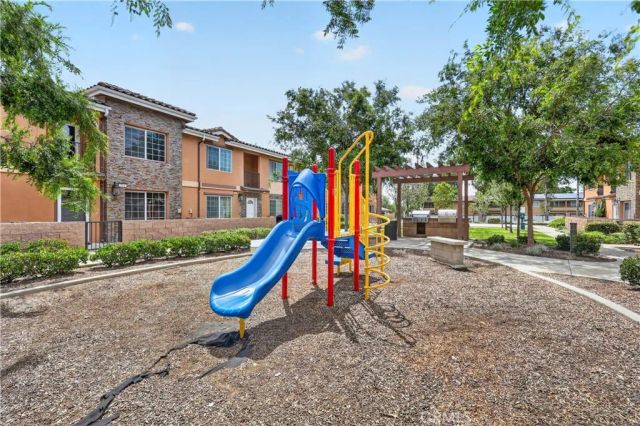 16408 Valencia 612, Fontana, CA 92335