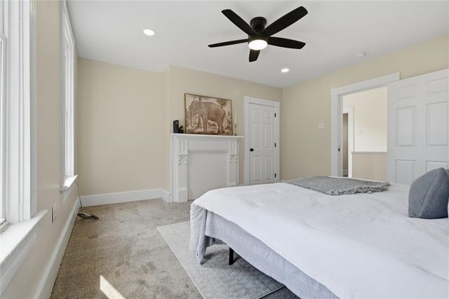 59 Maplewood Ave, Crafton, PA 15205