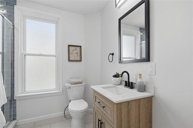 59 Maplewood Ave, Crafton, PA 15205