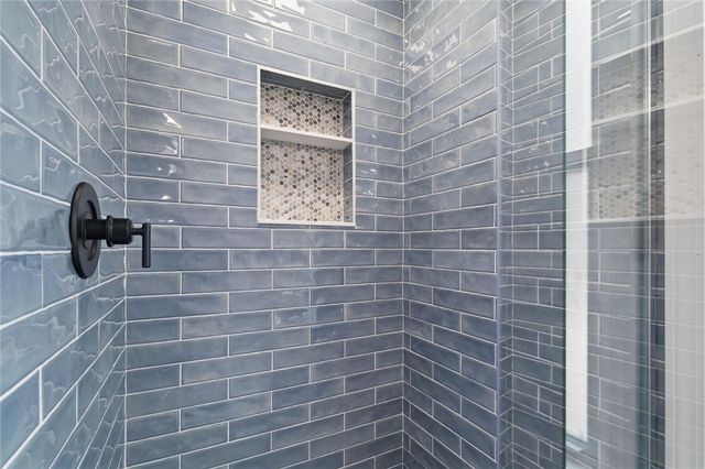 59 Maplewood Ave, Crafton, PA 15205