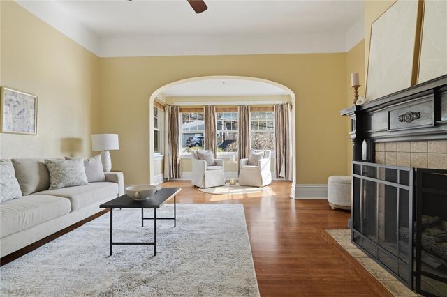 59 Maplewood Ave, Crafton, PA 15205